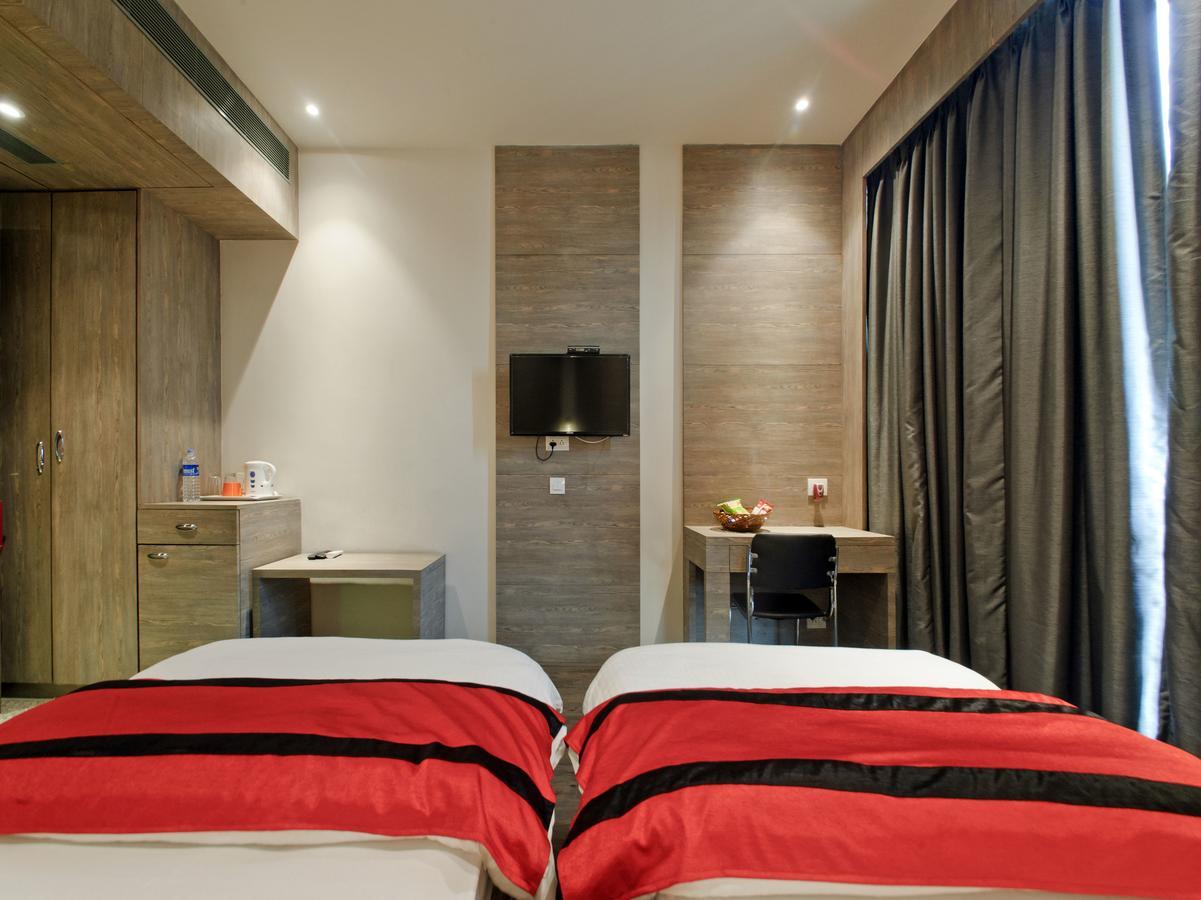 Oyo 8628 Blue Oceans Hotels & Resorts Chennai Eksteriør bilde